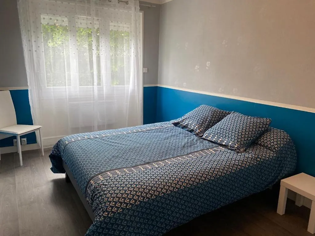 Appartement F2 Saint Cyr Sur Le Rhone 0*, Saint-Cyr-sur-le-Rhone France